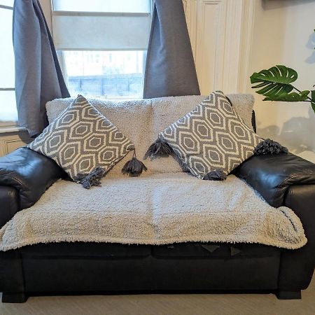 1 Bedroom Studio In A Supurb Area Of Cardiff Exterior photo